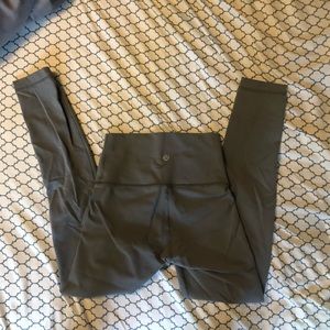 Gray lululemon leggings